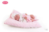 Newborn Baby Lieve